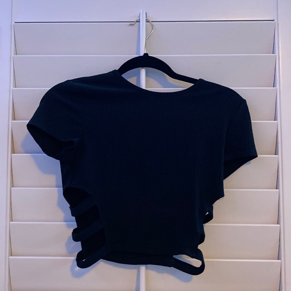 black crop top with slits